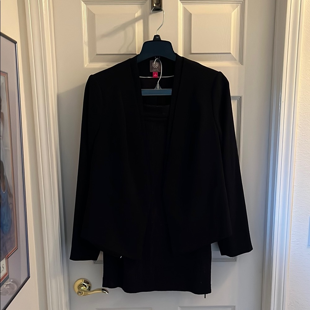 Vince Camuto Black Blazer Professional Long Cut